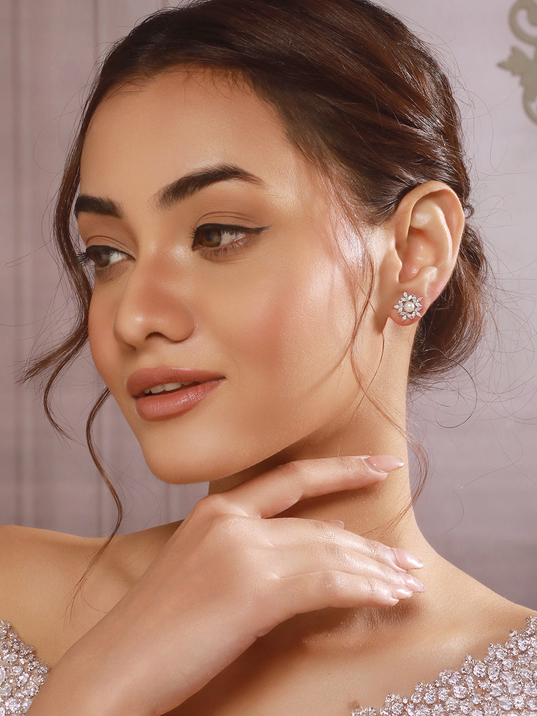 925 Sterling Silver Zircon & Pearl Embellished Minimal  Floral Studds Earrings